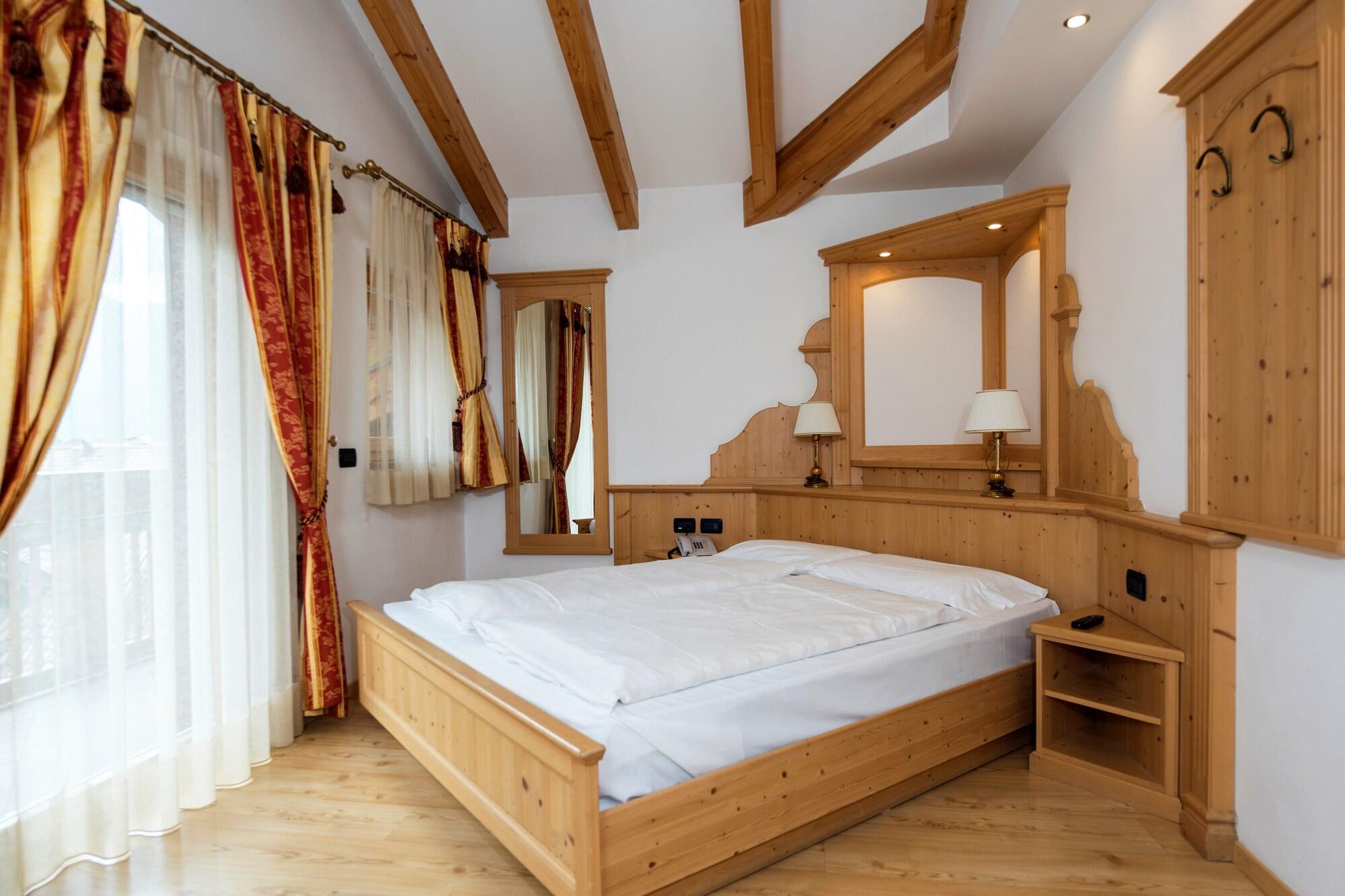 Hotel B&B Andreas Канацеї Екстер'єр фото