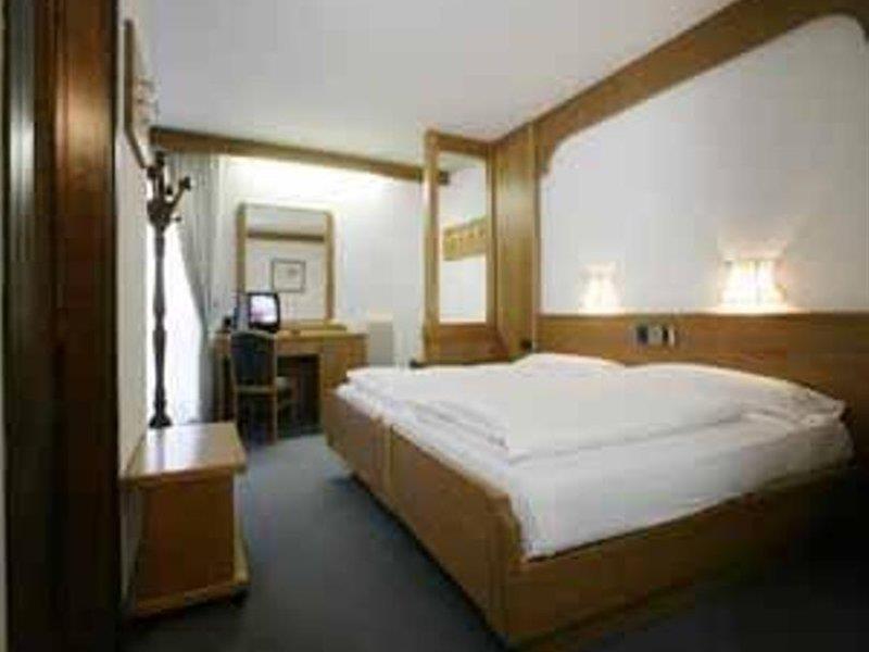 Hotel B&B Andreas Канацеї Екстер'єр фото